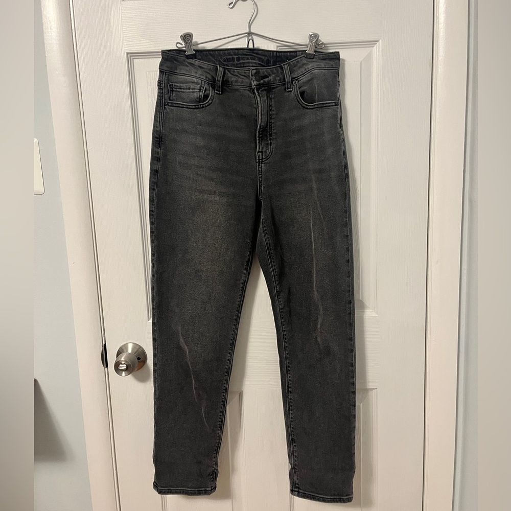 AE Mom Jeans - Black